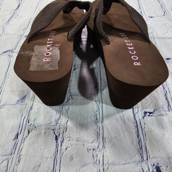 Rocket Dog WOMENS SIZE 11 Diver Brown Platform Wedge Flip Flops - Picture 8 of 10